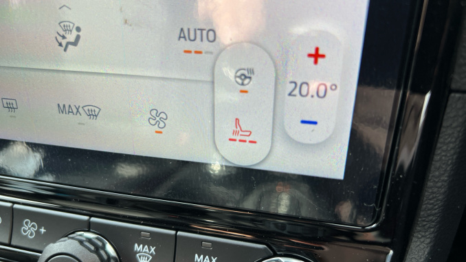 Ford Ranger Petrol Pick Up D/Cab Wildtrak 2.3 EB PHEV 281 Auto [NI] - Image 26